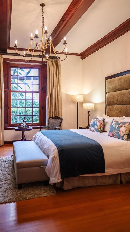 Meerendal Boutique Hotel ダーバンヴィル エクステリア 写真