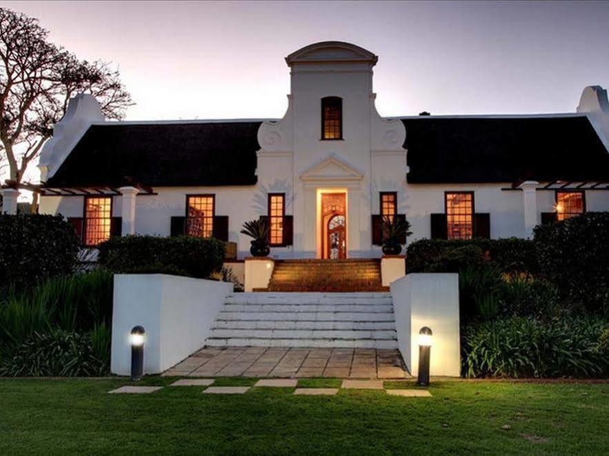 Meerendal Boutique Hotel ダーバンヴィル エクステリア 写真